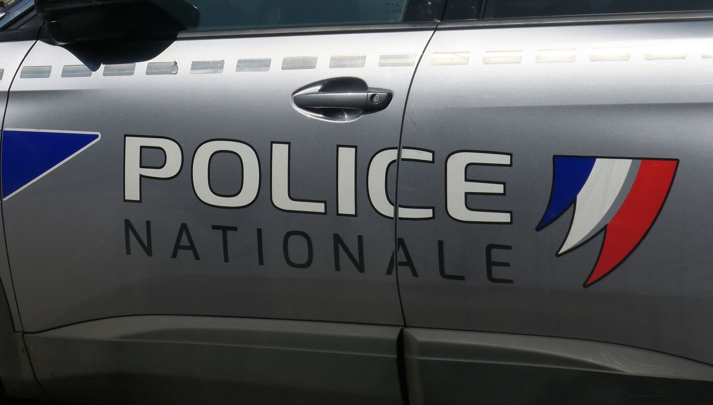 Illustration. Dans la nuit de dimanche à lundi, deux personnes qui se trouvaient à bord d'une voiture stationnée à Etampes ont été ciblées par des tirs d'arme à feu. LP/Julie Menard