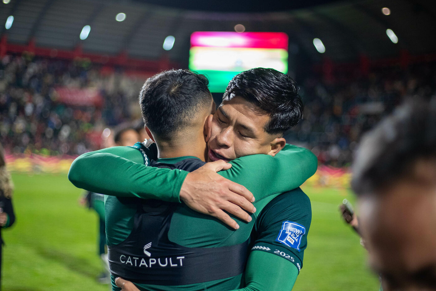 La belle émotion des Boliviens vainqueurs du Brésil et qualifiés pour le tournoi de barrage à la Coupe du monde 2026. Icon Sport
