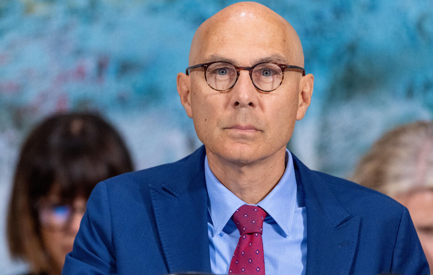 « La coopération mondiale et régionale, soigneusement tissée au fil des décennies pour le bien commun, s’affaiblit progressivement » et « certains États prennent des allures de prolongement du pouvoir personnel de leur dirigeant », a déclaré Volker Türk, Haut-Commissaire de l’ONU aux droits de l’homme. Reuters/Denis Balibouse