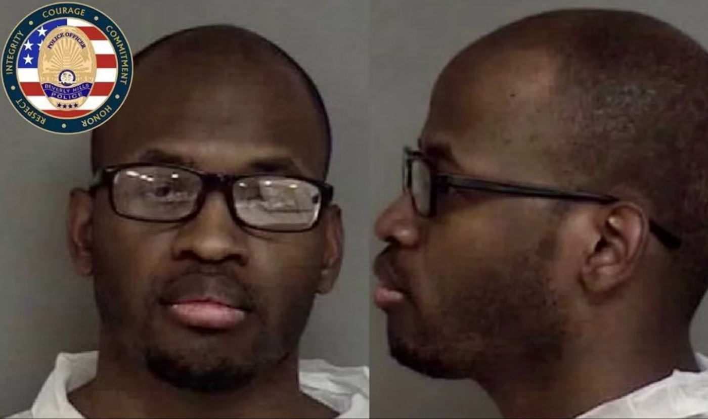 Au moment de son arrestation, le suspect était déjà en liberté conditionnelle pour des cambriolages commis à Beverly Hills et Los Angeles entre 2019 et 2021. Beverly Hills Police Department